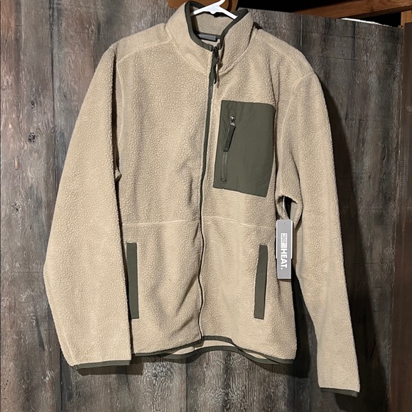 32 Degrees Men's Tan and Olive Performance Jacket - Picture 1 of 1